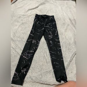 Medium purple pattern leggings